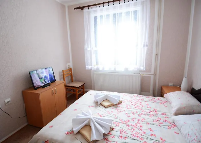 Apartments Jeca